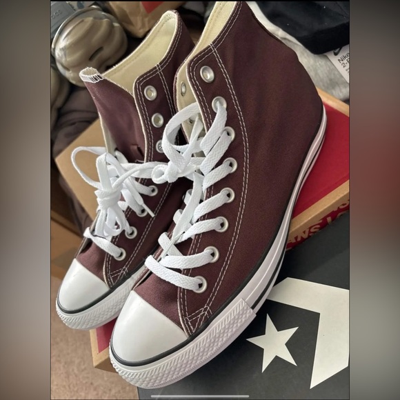 Converse - High Top brown earth lace up shoe - Picture 2 of 4